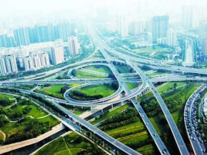 云南曲靖投资千亿打造出省入滇重要枢纽