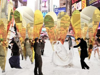 Collective-LOK赢得时代广场情人节建筑设计竞赛