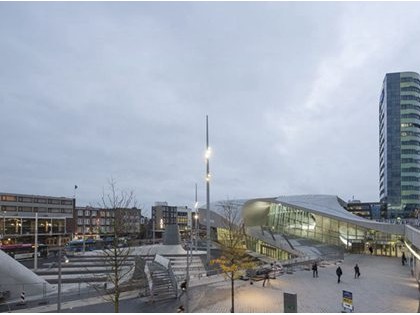 UNStudio设计的阿纳姆中央换乘站方案公布