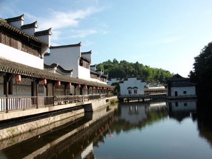 张家口投巨资修复京西古建筑群