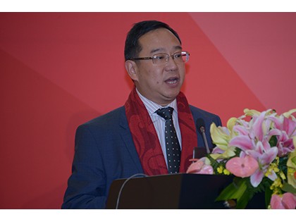 钟彬：未来的蓝海是房地产业的前后端