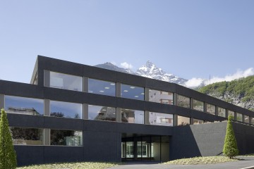 圣莫里斯学校/Graeme Mann & Patricia Capua Mann