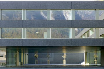 圣莫里斯学校/Graeme Mann & Patricia Capua Mann