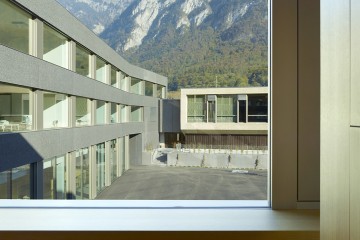 圣莫里斯学校/Graeme Mann & Patricia Capua Mann