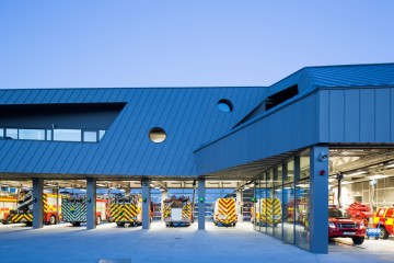 沃特福德水岸消防站/Mccullough Mulvin Architects
