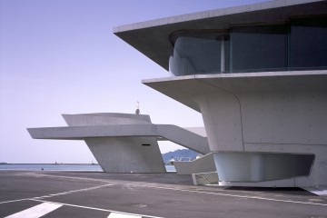 萨勒诺海运码头/Zaha Hadid Architects