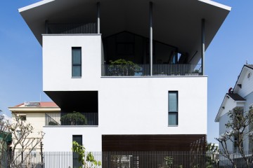 漂浮住宅/Nguyen Dinh Gioi, Nguyen Van Anh