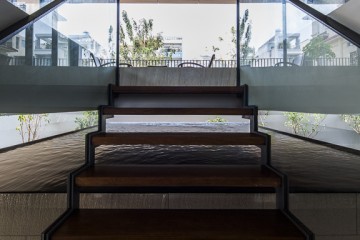漂浮住宅/Nguyen Dinh Gioi, Nguyen Van Anh