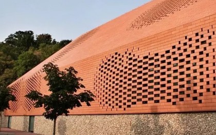 看看世界各地是怎么玩砖的？